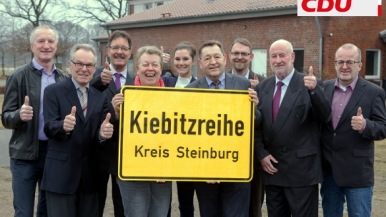 Sonntag ist Wahltag - Gehen Sie zur Wahl - Jede Stimme ist wichtig- Sonntag ist Wahltag - Gehen Sie zur Wahl - Jede Stimme ist wichtig-